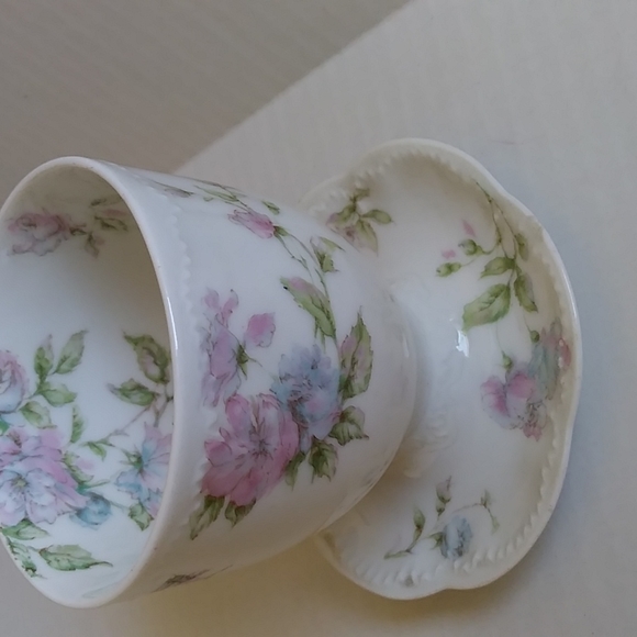 Havilang France Floral Pattern Egg Cup - Picture 3 of 15